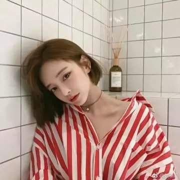 三小一家人